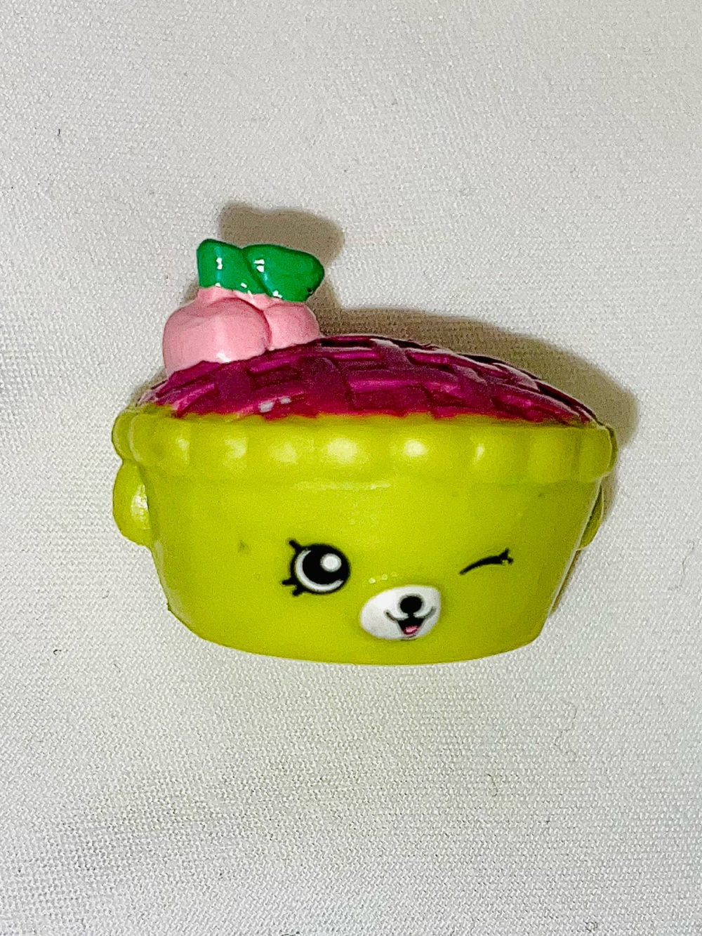 Shopkins Shy Pie (#4-091) Season 4